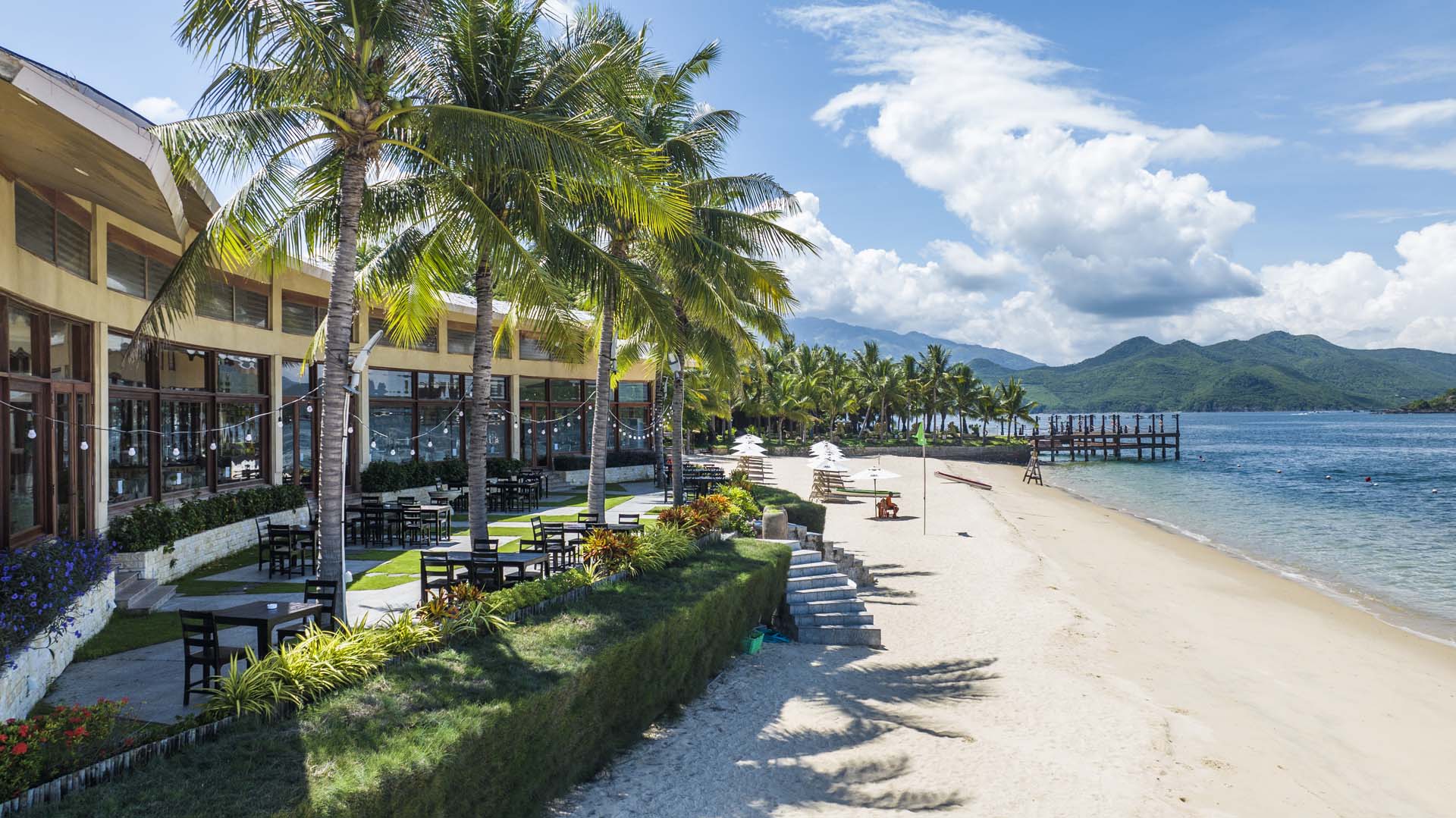 TOUR 'TRỐN THẾ GIỚI' - HÒN TẰM ESCAPE: VỊNH NHA TRANG - TẮM BÙN HÒN TẰM 3N2Đ - Ảnh 2