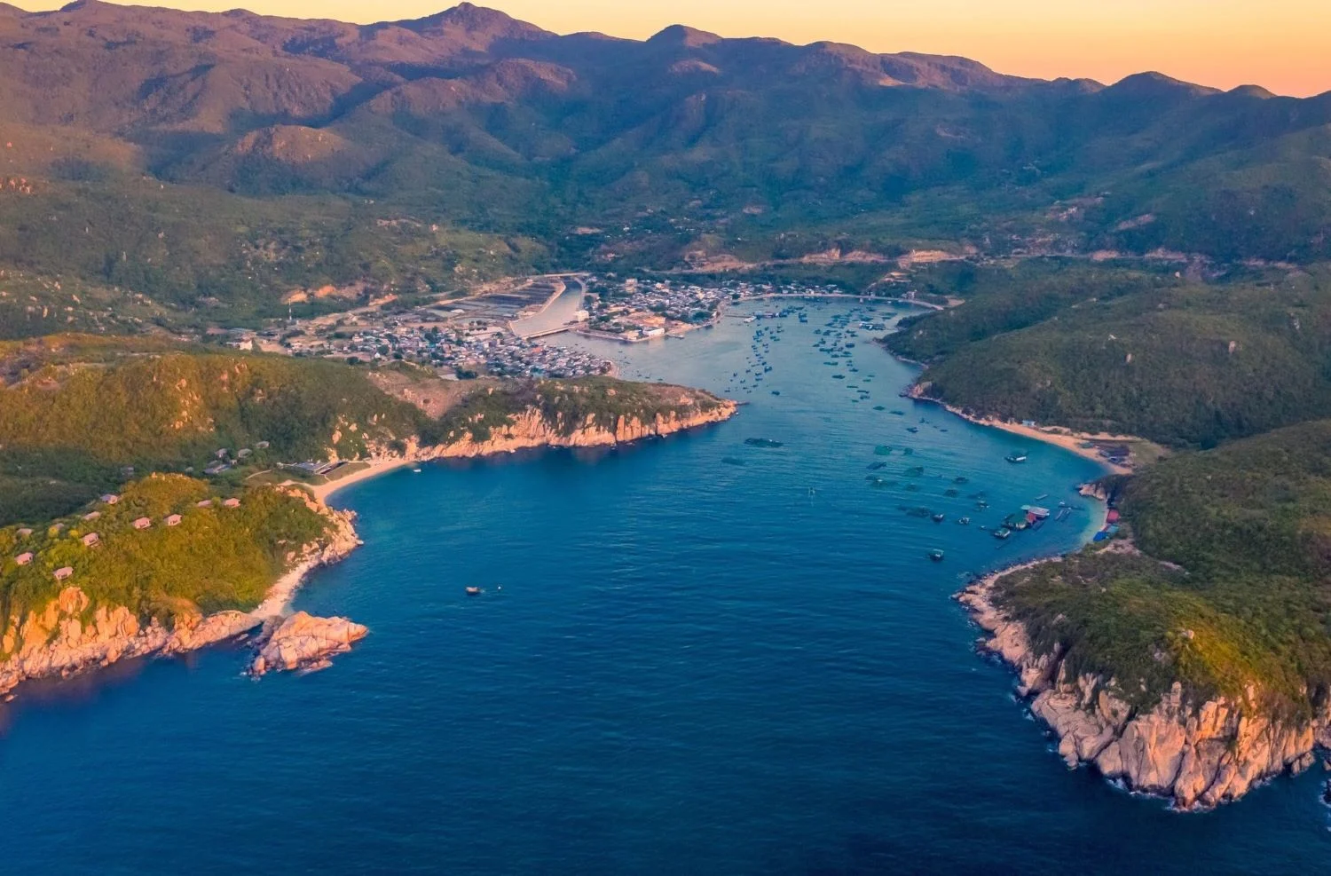 TOUR NHA TRANG HÀNH TRÌNH DUYÊN HẢI: VĨNH HY - NHA TRANG - VIN HARBOUR 3N3Đ - Ảnh 11